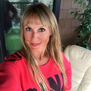 Meet your Posher, Leanna